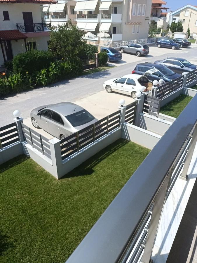 Paparouna Nikiti  Buitenkant foto