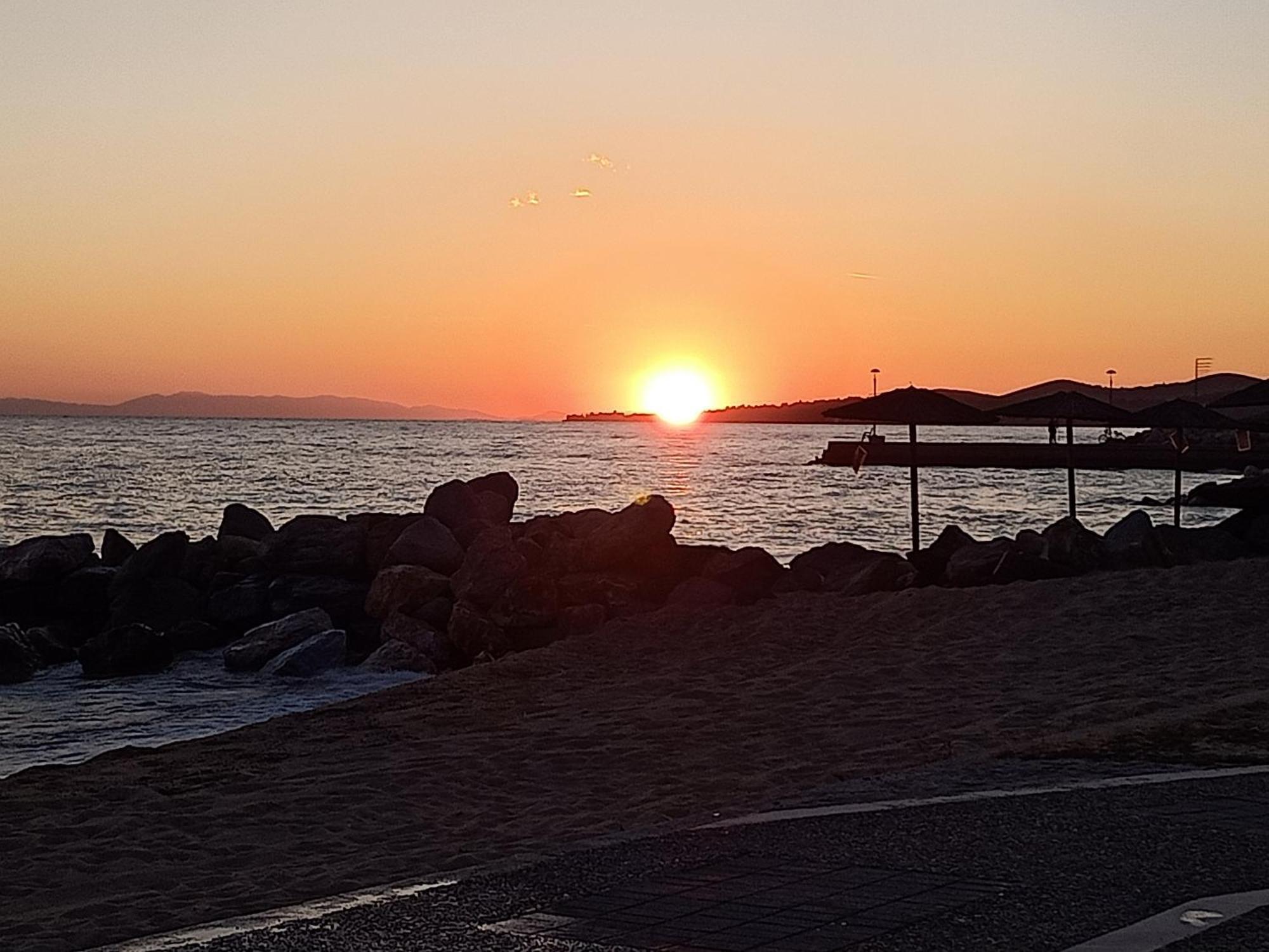 Paparouna Nikiti  Buitenkant foto